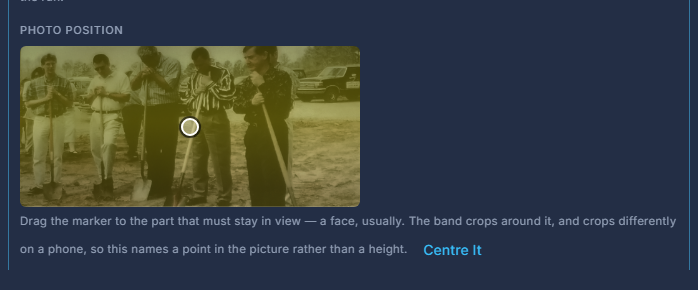 Photo position, in a header or media band's settings: drag the dot to the part of the picture that must stay in view.